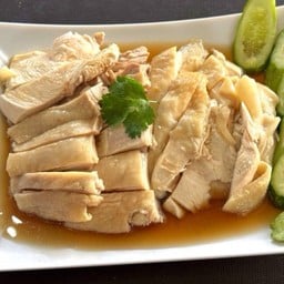 ไก่ต้มสับ(จานใหญ่)