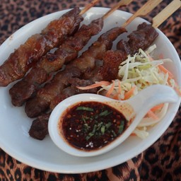 เนื้อโคขุนเสียบไม้ย่าง