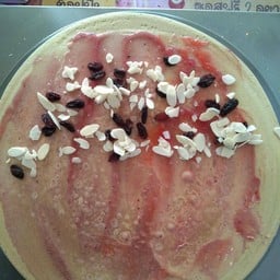 เครป(แยมบลูเบอร์รี่+แอลมอนด์+ลูกเกด)