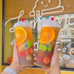 ชาผลไม้รวม (ผลไม้สด) 700ml