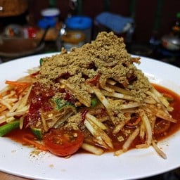 ส้มตำหน้าปลาป่น