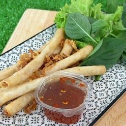ปอเปี๊ยะกุ้งทอด