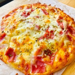 แฮมชีส ถาดเล็ก 4 ชิ้น