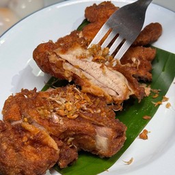 สะโพกไก่ทอด
