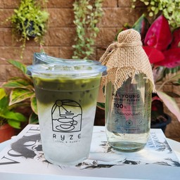 Matcha Coconut Flower (มัทฉะน้ำช่อดอกมะพร้าว)