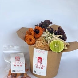 หมี่ไก่ฉีก รสหมาล่า-The ROSE