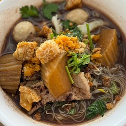 ก๋วยเตี๋ยวหมู