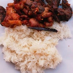ต่ายไก่ทอด ตลาดดีแสมดำ