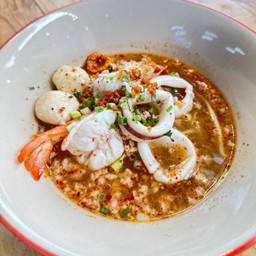 เตี๋ยวต้มยำทะเล