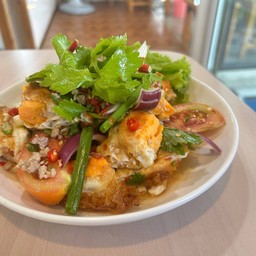 ยำไข่ดาว