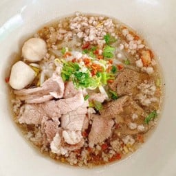 เตี๋ยวหมูน้ำใส