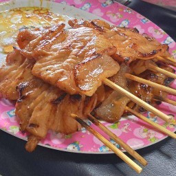 หมูปิ้งบ้านแยม