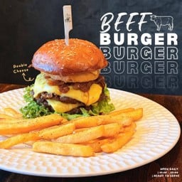 Double Cheese Beef Burger (ดับเบิ้ลชีสเนื้อวัว)