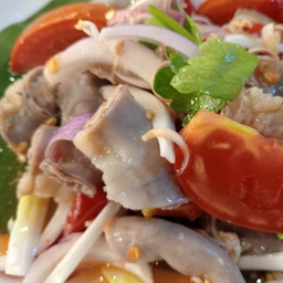 ยำไส้อ่อน