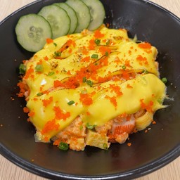 ข้าวหน้าแซลมอนสับเบิร์นชีส