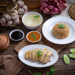 ข้าวมันไก่ต้ม พิเศษ