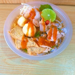 ชาบูน้ำดำ ฟรีน้ำจิ้ม พริก กระเทียม