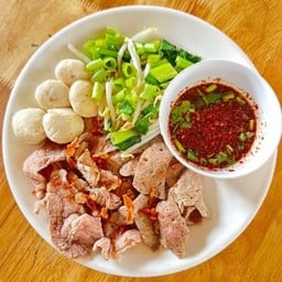 ลวกจิ้มหมู