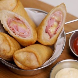 ปอเปี้ยะแฮมชีส มี4ชิ้น