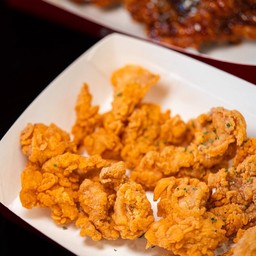 ไก่ทอดเกาหลีไม่มีกระดูก 12 ชิ้น