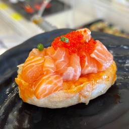 แซลมอนสับเต้าหู้อินาริ