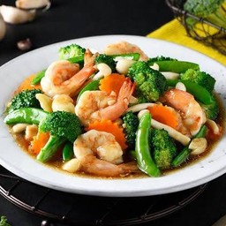 ผัดผักรวมกุ้งสุก(กับข้าว)