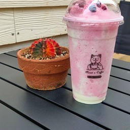 มิกซ์เบอร์รี่โยเกิร์ตสมูทตี้