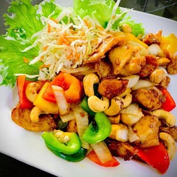 ไก่ทอดผัดเม็ดม่วง