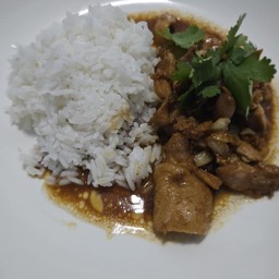 ไก่กระเทียมหวานจับใจ