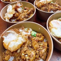 ข้าวหมูทอดกระเทียม