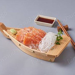 แซลมอนซาซิมิ 100 กรัม