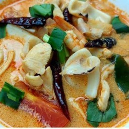 ต้มยำรวมมิตรทะเล