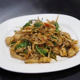 ไก่ไทยผัดขี้เมา