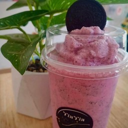 นมชมพูโอริโอ้