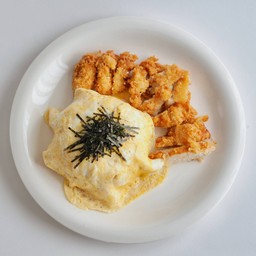 ข้าวไข่ข้น ไก่ทอด