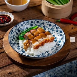 ข้าวหมูกรอบ