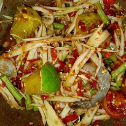 ตำกุ้งสด