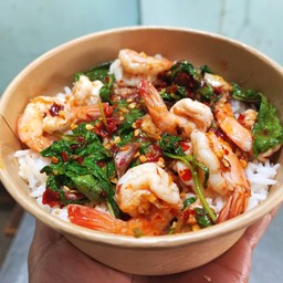 ข้าวกระเพรากุ้ง