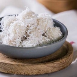 ขนมไทยแม่สีนวล พระปิ่น 3