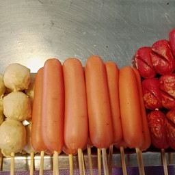 ไส้กรอกไก่หนังกรอบ