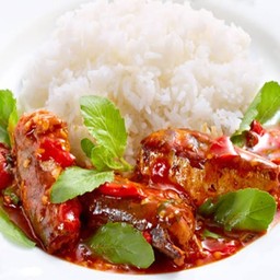 ผัดเพราปลาป๋อง