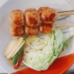 ไส้กรอกหมูเปรี้ยว