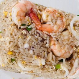 ข้าวผัดทะเล