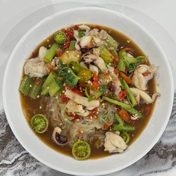 ตำเส้นเล็กปลาหมึก