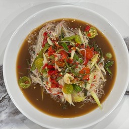 ตำซั่วขนมจีนบีบสด