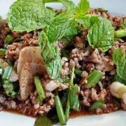 ลาบเนื้อ