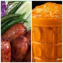 [เซตสุดฮิต] ชุดไส้กรอกอีสาน ผักสด + ชาชักปักษ์ใต้