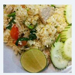 ข้าวผัดหมู