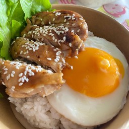 ข้าว + ไก่เทอริยากิ + ไข่ดาว