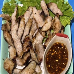 นมหมูย่าง